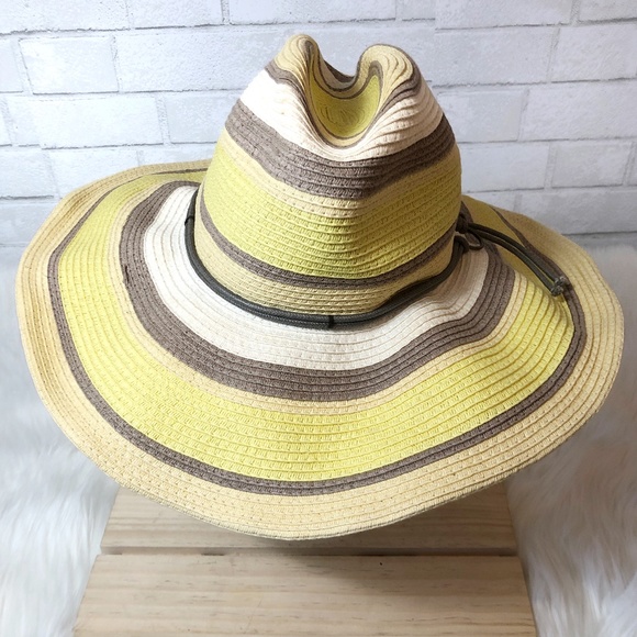 Peter Grimm Accessories - Peter Grimm True Character Follow The Rabbit Yellow & Tan Straw Floppy Beach Hat